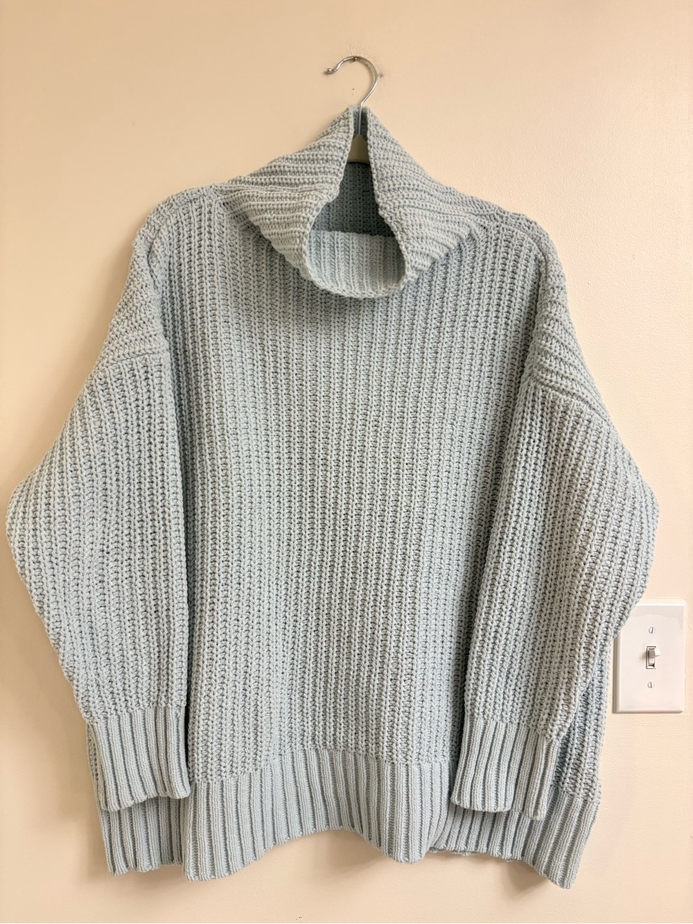 Aerie Beyond‎ Chenille Sweater Light Blue Oversized Chunky Knit Cozy Pullover S